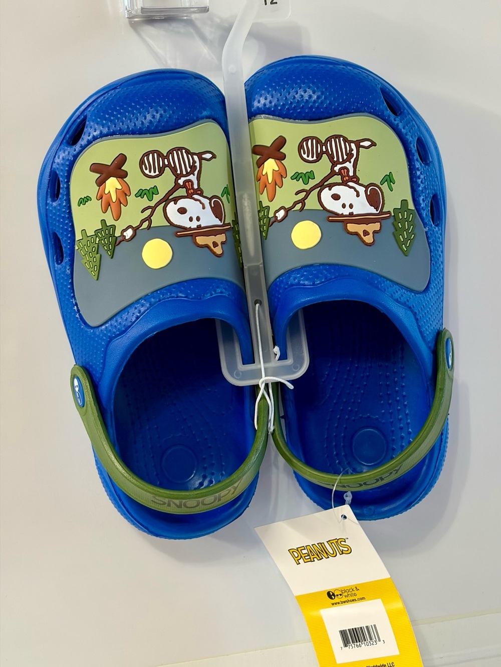 Peanuts Kids' Blue and Green Slip-On Clogs with Snoopy Scene